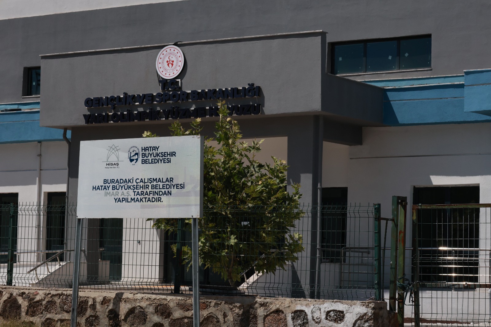 Hatay Büyükşehir Belediyesi (HBB), kent genelinde spor altyapısını güçlendirmeye yönelik