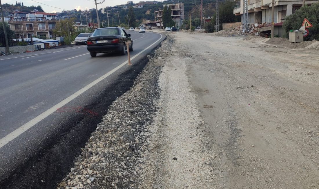 Antakya-Samandağ yolunda uzun süredir devam eden çalışmalar artık son aşamaya