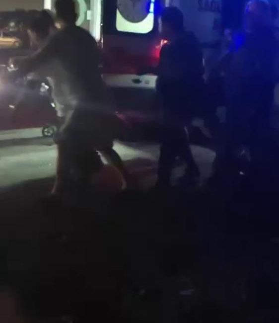 Hatay’ın Payas ilçesinde denize giren bir kişi, boğulma tehlikesi geçirerek