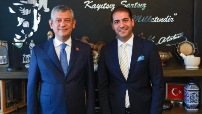 Hataylı Avukat Bekir Atahan, CHP’den istifa ederek YENİ PARTİ’ye katıldığını