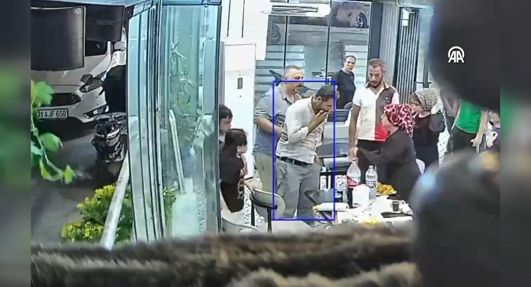 Reyhanlı’da döner yerken boğazına yiyecek takılan müşteri, lokanta sahibinin uyguladığı