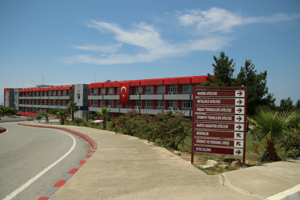 İskenderun Teknik Üniversitesinde Ön Lisans ve Lisans Düzeyindeki Öğrencilerin 2026-2027