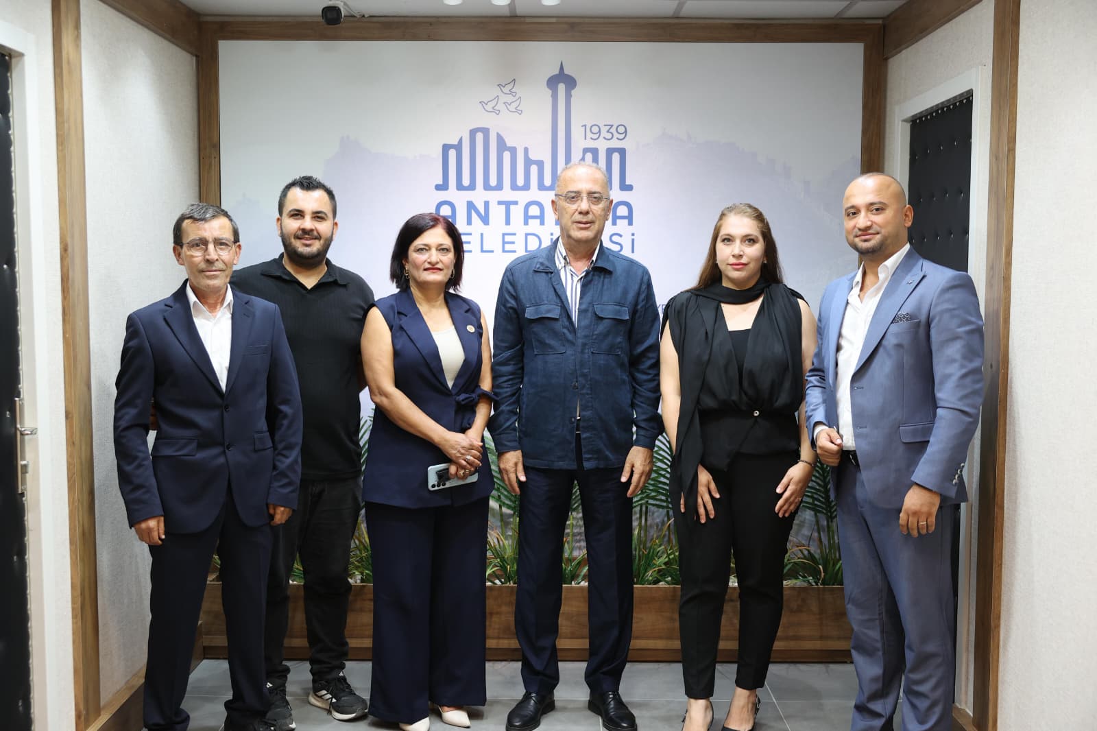 Antakya Belediye Başkanı İbrahim Naci Yapar, Uluslararası Gazeteciler Cemiyeti (UGC)