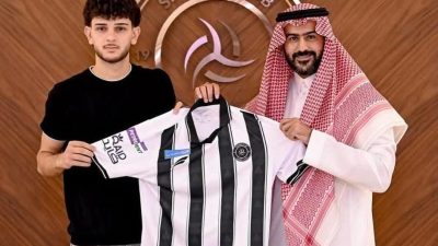 Samandağlı 19 yaşındaki genç futbolcu,Suudi Arabistan ekibi El Shabab takımıyla