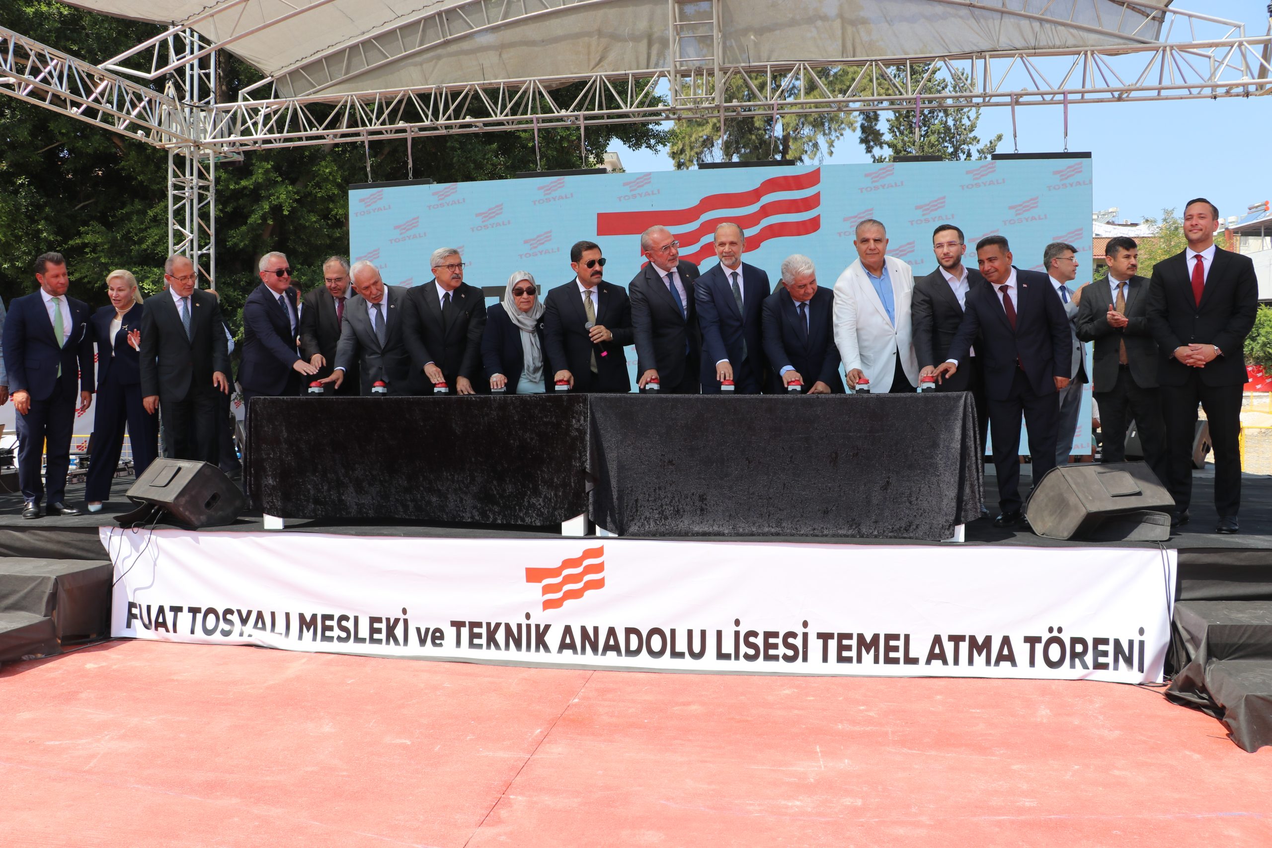 İskenderun’da eğitim yatırımlarına bir yenisi daha eklendi. Fuat Tosyalı Mesleki