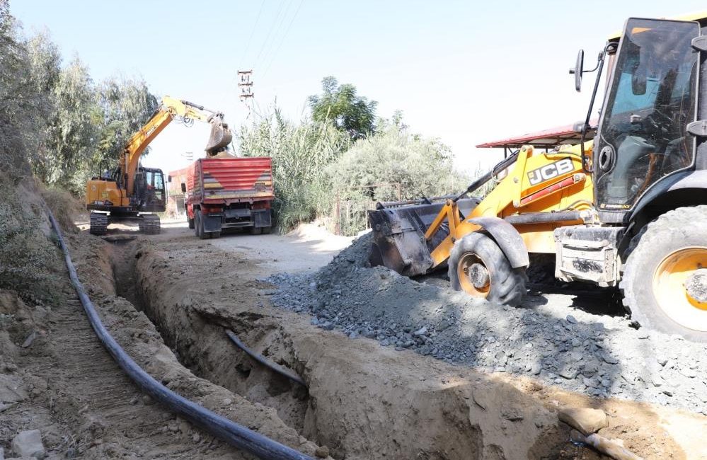 Hatay Büyükşehir Belediyesi (HBB), Samandağ’da içme suyu altyapısını güçlendirmek amacıyla