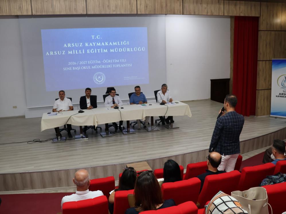 Hatay’ın Arsuz ilçesinde, 2026-2027 eğitim öğretim yılı öncesinde okul müdürlerinin