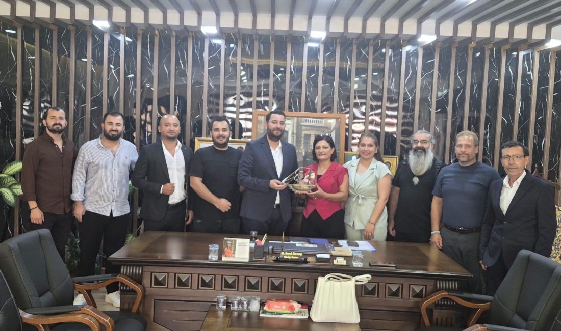 Uluslararası Gazeteciler Cemiyeti (UGC) Başkanı Suna Zeytun ve Yönetim Kurulu
