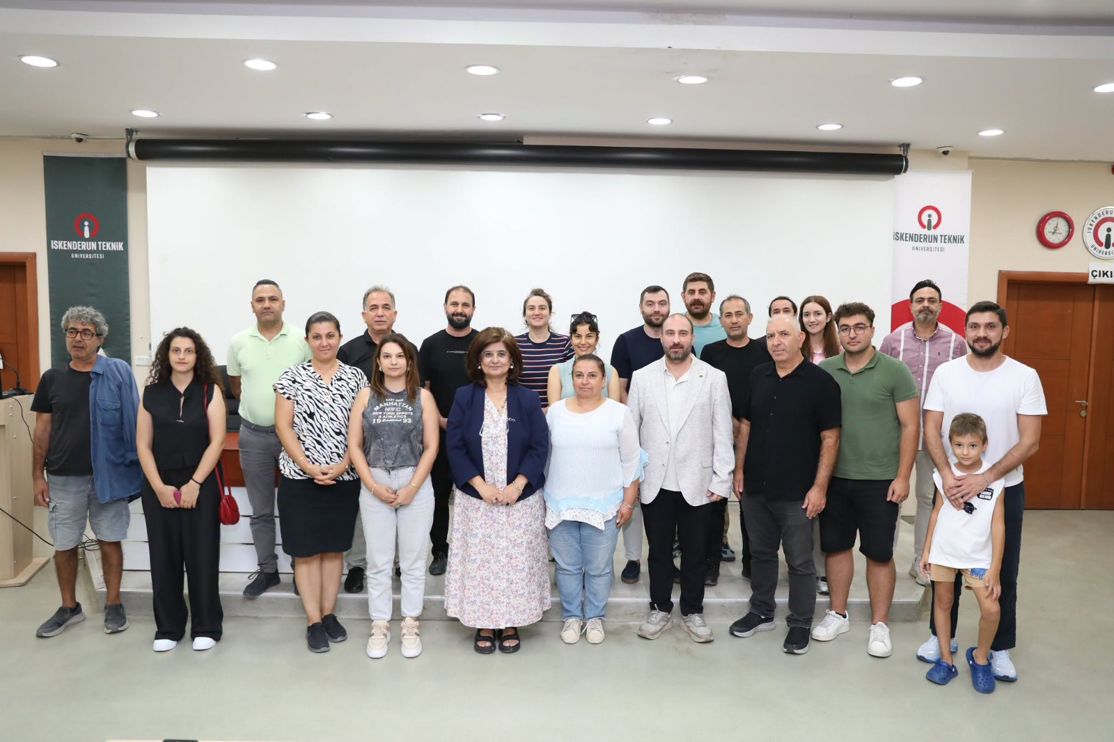 **İskenderun Teknik Üniversitesi’nde düzenlenen “Gazetecilik ve Yapay Zekâ” programında, yapay