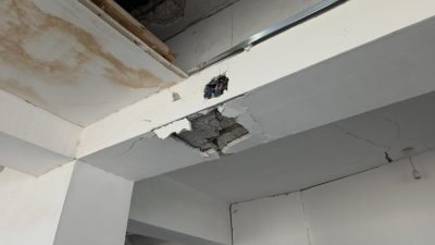 
Hatay’da 6 Şubat depreminde ağır hasar aldığı belirlenen 8 katlı