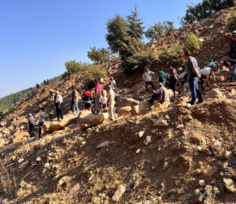 Hatay’ın Hassa ilçesinde sepetli motosikletin kontrolden çıkarak uçuruma yuvarlanması sonucu