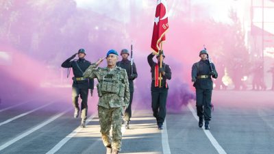 Hatay’ın Antakya ilçesi Serinyol’da bulunan 8. Komando Tugay Komutanlığında sancak