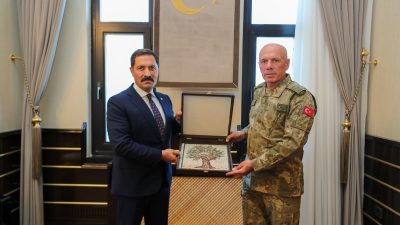 6’ncı Kolordu Komutanı Korgeneral Ahmet Karamahmut, beraberindeki heyetle Hatay’a gelerek