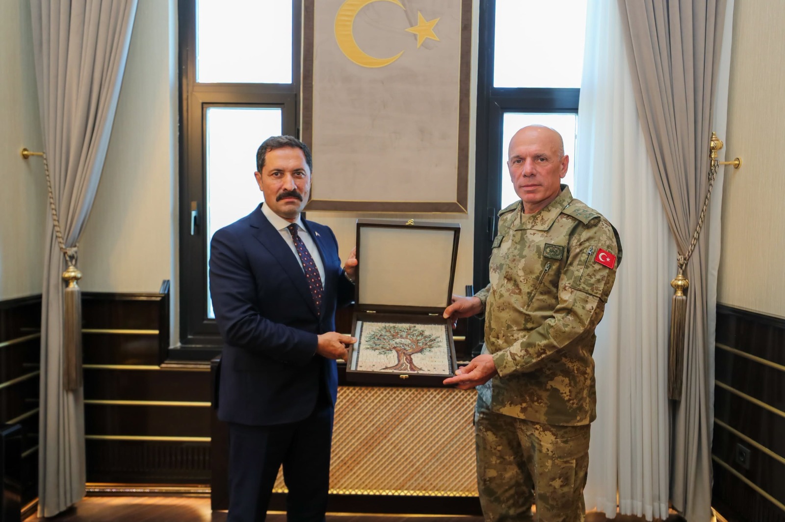 6’ncı Kolordu Komutanı Korgeneral Ahmet Karamahmut, beraberindeki heyetle Hatay’a gelerek