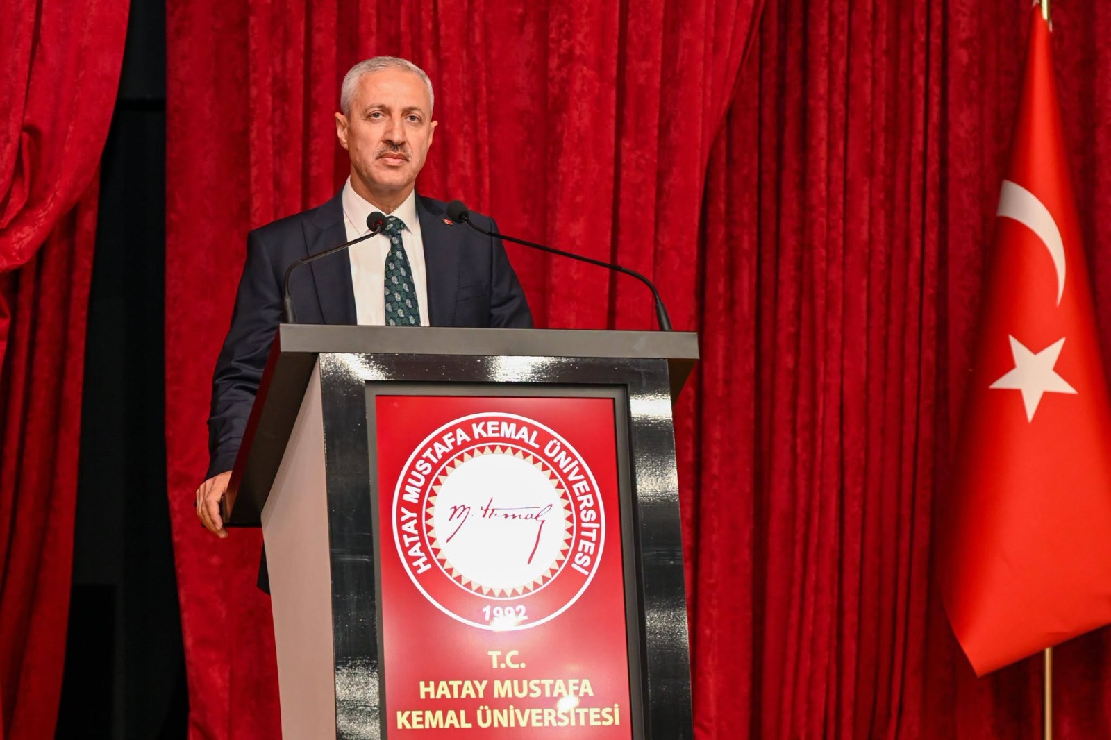 Hatay MKÜ’de Akademik Danışmanlıkta Öğrenci Odaklı Yeni Dönem başlıyor. Rektör