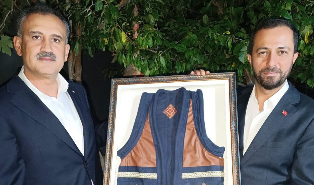 Ağrı Valisi ve Hataylı hemşehri Önder Bozkurt, hafta sonunu memleketi