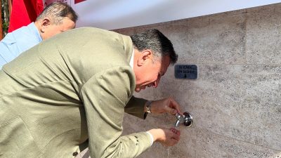 Güney Kore’de faaliyet gösteren bir dernek tarafından İskenderun sahil bandına