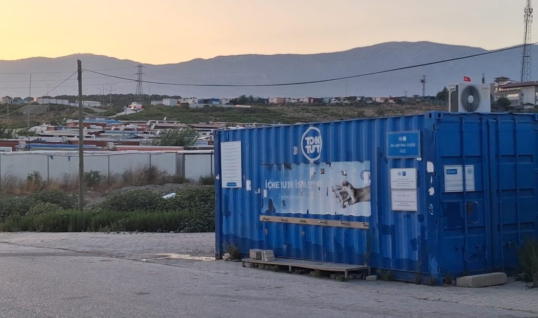Hatay’ın Antakya ilçesinde bulunan Katar 2 Konteyner Kent’te içme suyu