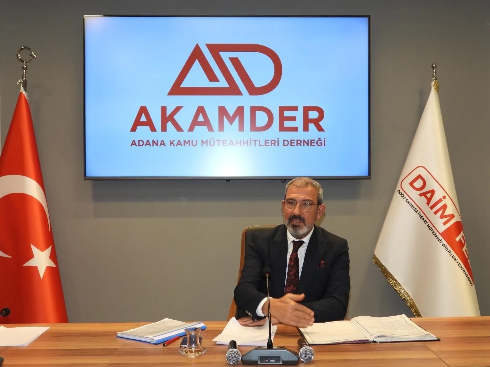 AKAMDER Başkanı Sayım Azmaz, petrol ve akaryakıt fiyatlarında son aylarda