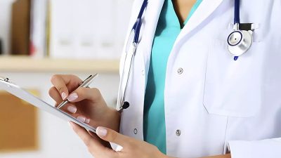 Hatay’da doktor ihtiyacı bulunan 13 aile sağlığı merkezi için kurum