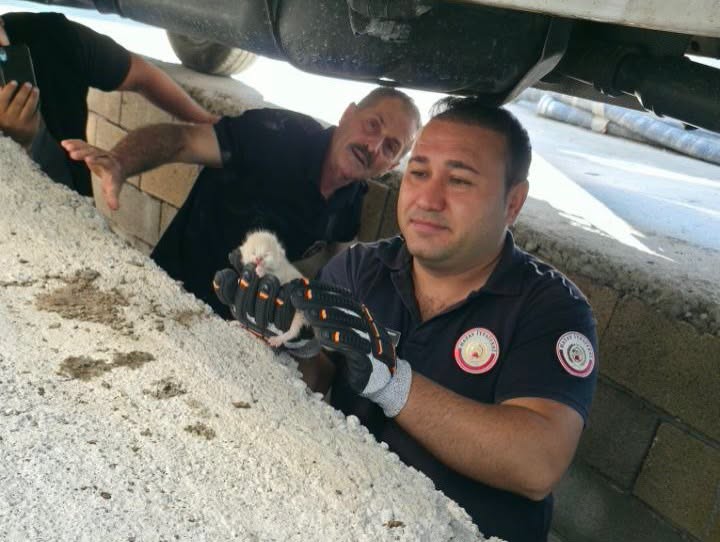 Hatay BB’ye bağlı İtfaiye daire başkanlığı bünyesindeki personel ile kurtarma