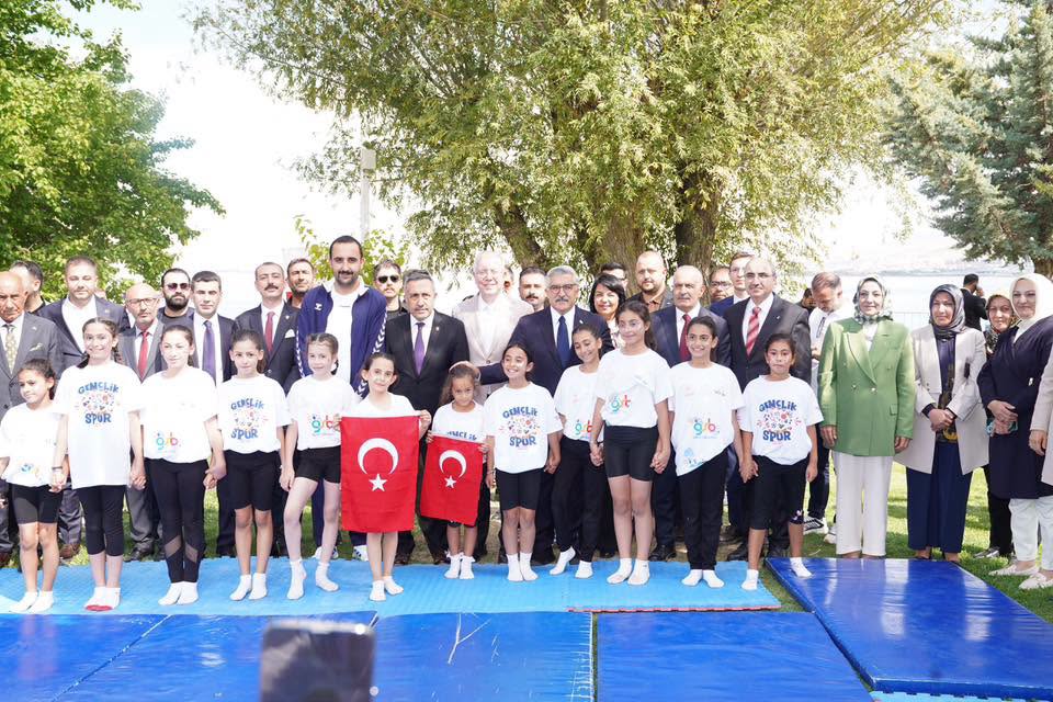 Hatay AK Parti Milletvekili ve Genel Başkan Yardımcısı Hüseyin Yayman,