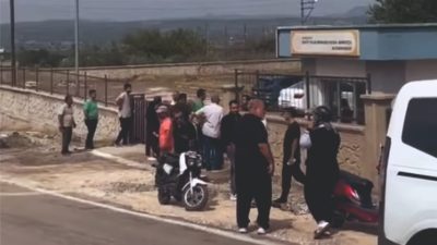 Osmaniye'de Farabi Anadolu Lisesi'nin bahçesinde öğretmen Mehmet Bilgili silahlı saldırıya