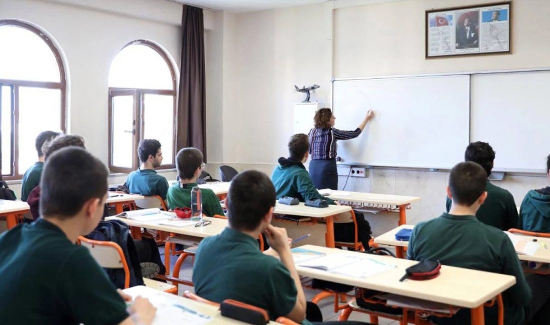 Milli Eğitim Bakanlığı (MEB), okullarda haftalık ders programlarının hazırlanma sürecinde