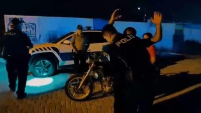 Hatay’ın Antakya ilçesinde polis ekipleri tarafından gerçekleştirilen asayiş uygulamasında 596