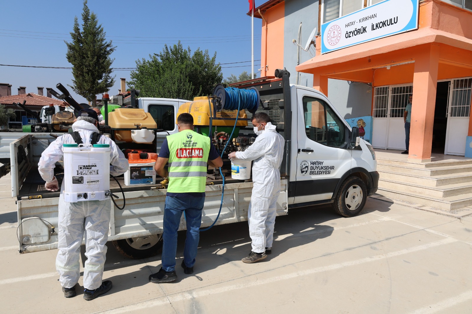 Hatay Büyükşehir Belediyesi (HBB), yeni eğitim-öğretim yılı öncesinde öğrencilerin daha