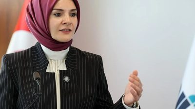Aile ve Sosyal Hizmetler Bakanı Mahinur Özdemir Göktaş, çocukların sosyal