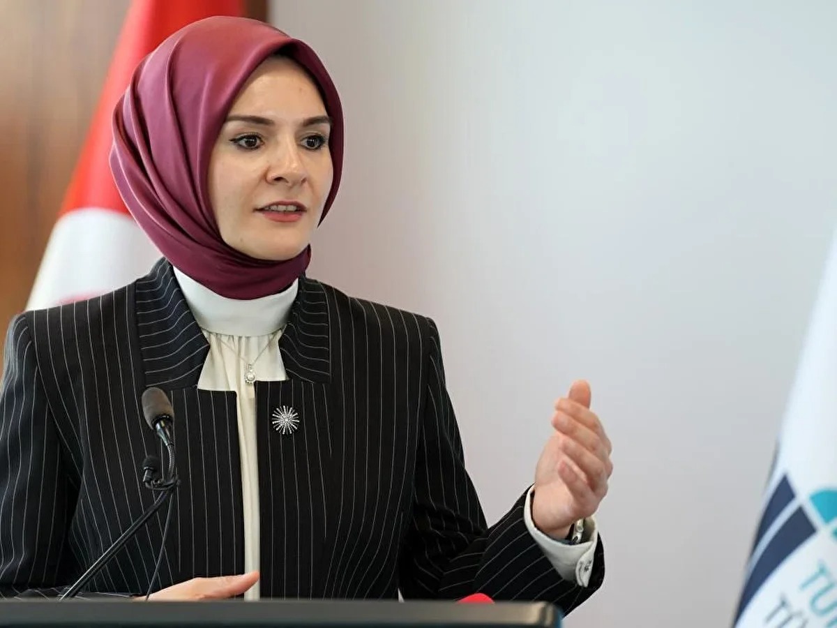 Aile ve Sosyal Hizmetler Bakanı Mahinur Özdemir Göktaş, çocukların sosyal