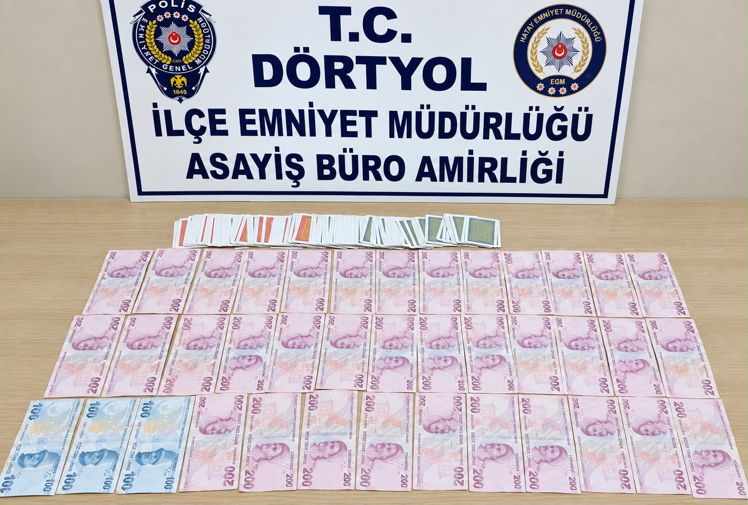 Hatay’ın Dörtyol ilçesinde bir iş yerine yönelik gerçekleştirilen denetimde kumar