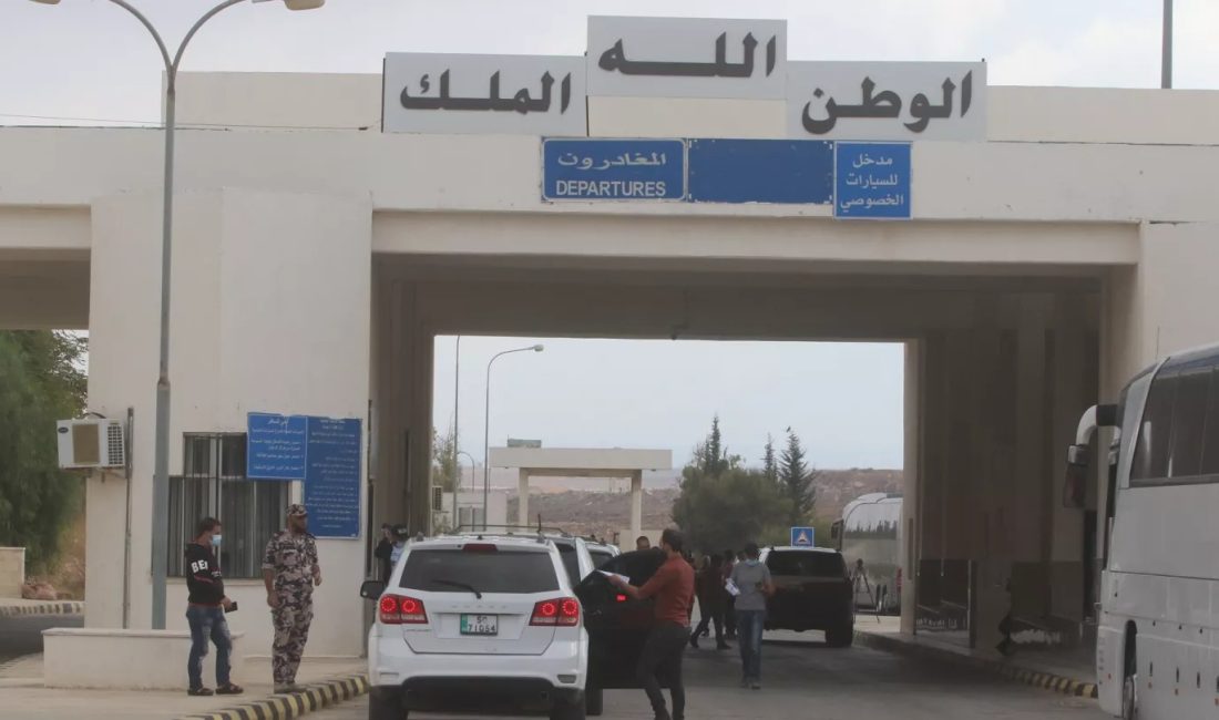Ürdün ile Suudi Arabistan arasındaki sınır bölgesinde, Suudi Arabistan'ın vize
