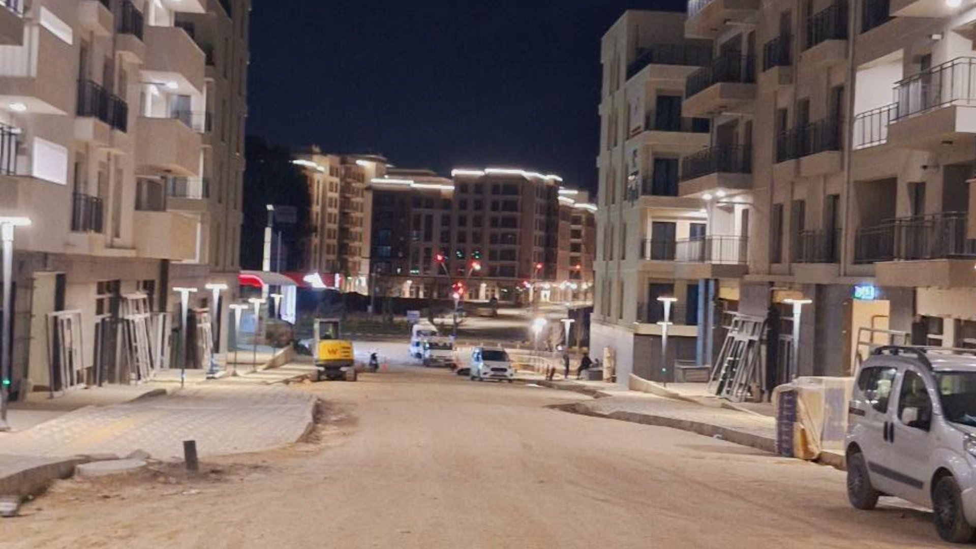 Armutlu Mahallesi’nde rezerv alan kapsamında yürütülen çalışmaların ardından mahalleye dönüşler