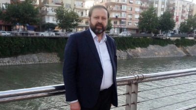 Antakya’da deprem sonrası yeniden inşa sürecinde tamamlanan yolların tekrar kazılması