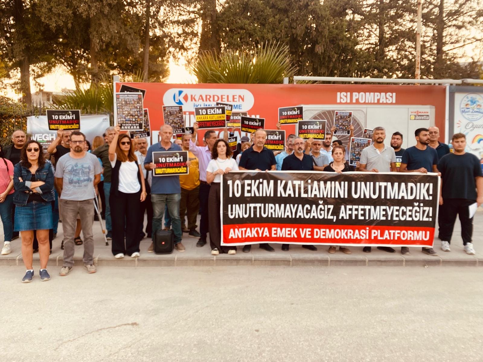 10 Ekim Ankara Garı Katliamı’nın 11. yıl dönümünde SES Hatay