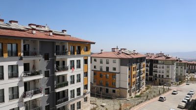 6 Şubat depremlerinin ardından inşa edilen TOKİ deprem konutlarına ilişkin
