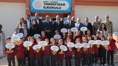 Alarko Carrier, Hatay’ın Altınözü ilçesindeki Yanıkpınar İlkokulu’na güneş enerjisiyle desteklenen