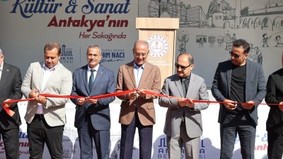 Hatay’da öğrencilerin bilim ve teknoloji alanındaki çalışmalarını sergilemelerine imkan sağlayan