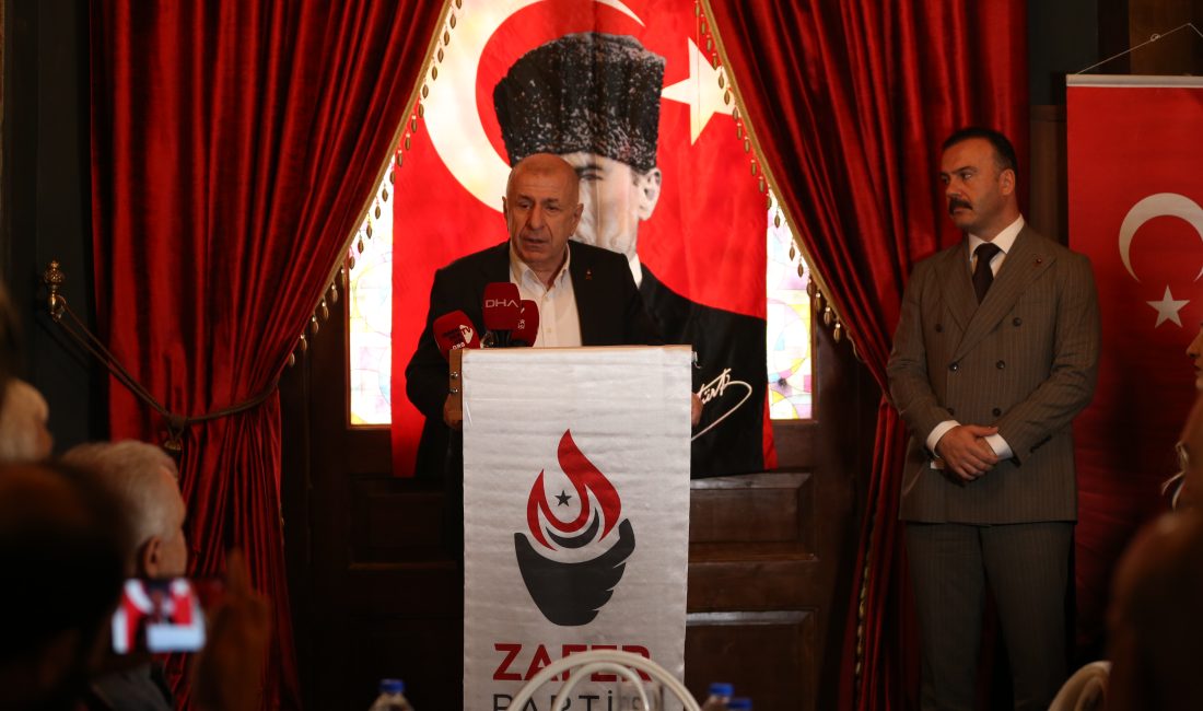 Zafer Partisi Genel Başkanı Ümit Özdağ, Hatay’ın İskenderun ilçesinde gerçekleştirdiği