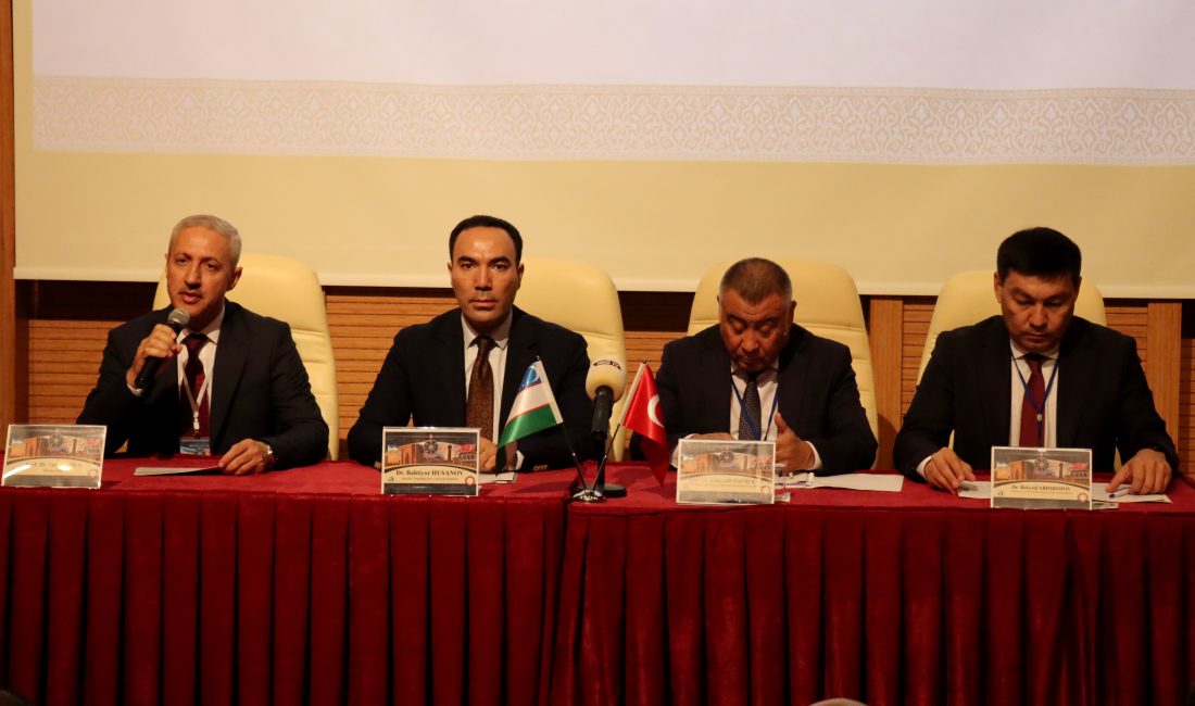 Hatay Mustafa Kemal Üniversitesi’nde düzenlenen panelde, Türkiye ile Özbekistan arasındaki