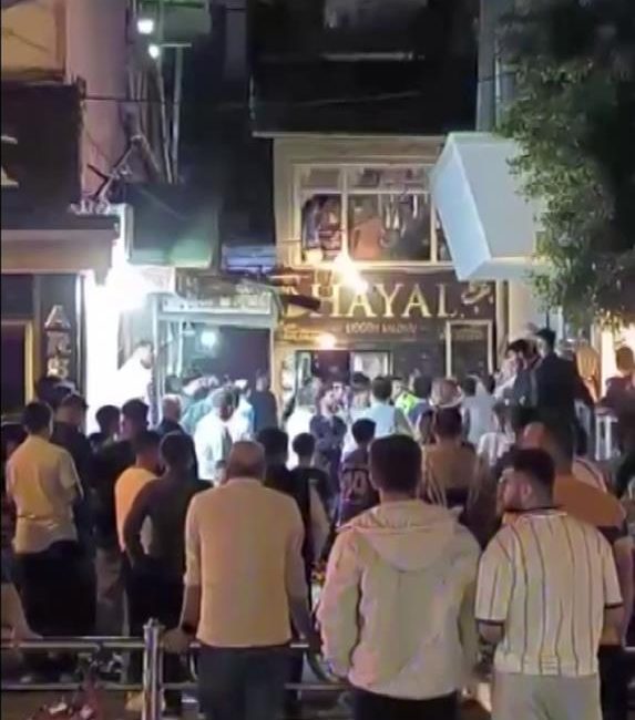 Hatay’ın Dörtyol ilçesinde nişan töreni sırasında davetliler arasında çıkan tartışma,