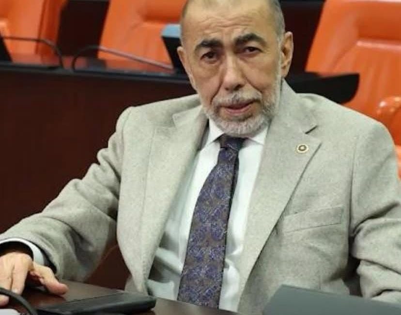 İYİ Parti Hatay Milletvekili Şefik Çirkin, eski bakan Fatma Betül