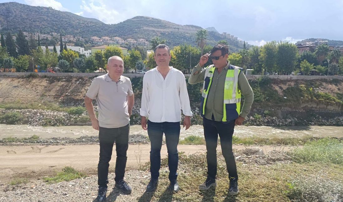 Defne’nin Akdeniz Mahallesi’nde yağışların ardından yaşanan su göllenmelerinin nedenine ilişkin