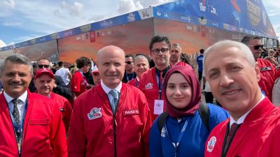 Hatay Mustafa Kemal Üniversitesi (HMKÜ) öğrencileri, Şanlıurfa’da düzenlenen TEKNOFEST Güneydoğu