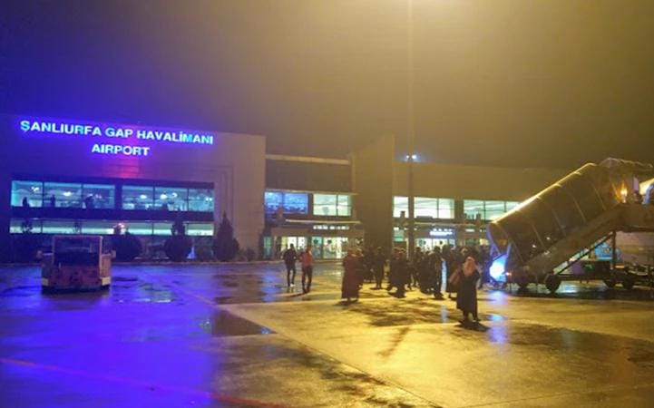 Ankara’dan Şanlıurfa’ya gelen AJet uçağında patlayıcı madde bulunduğuna ilişkin not