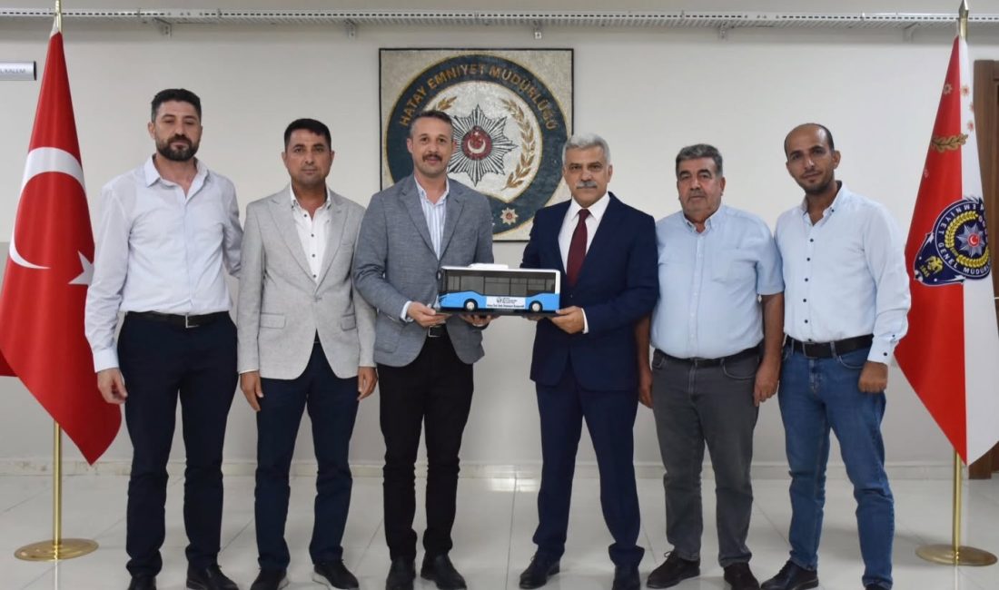 Hatay İl Emniyet Müdürü Nihat Özen’e tebrik ziyaretleri sürüyor. Geçtiğimiz