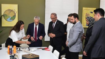 TÜRGEV tarafından gençlerin eğitim, sosyal yaşam ve kişisel gelişimlerine katkı