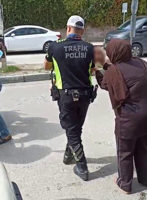 Hatay’ın Antakya ilçesinde sağlık sorunu nedeniyle fenalaşan ve bilincini kaybeden